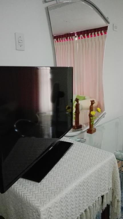 Residencial El Sol De Los Pinos Bed & Breakfast Трухильо Екстериор снимка